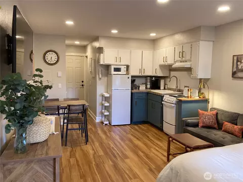 250 Tucker Ave #2, Friday Harbor, WA 98250