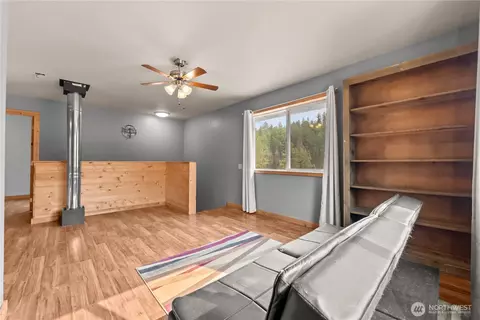 Living - 56 Ruby Two Moons Rd, Tonasket, WA 98855 photo 5 of 7