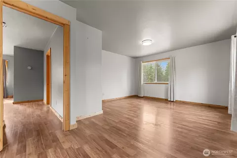 Living - 56 Ruby Two Moons Rd, Tonasket, WA 98855 photo 7 of 7