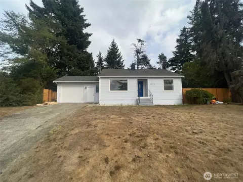 3252 Herren Ave, Bremerton, WA 98310