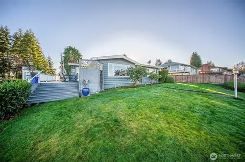 6404 N Five Views Rd, Tacoma, WA 98407