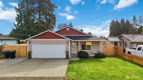 2406 34th Ave, Longview, WA 98632