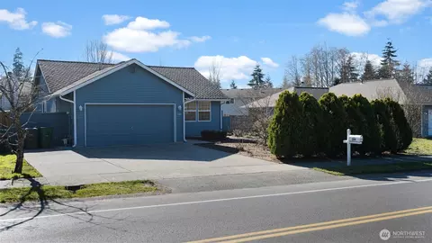 124 W Lippert Dr, Port Orchard, WA 98366