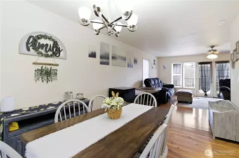 Dining - 421 Mcadams Rd E, Longview, WA 98632 photo 2 of 2