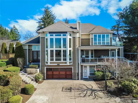 4304 120th Ave SE, Bellevue, WA 98006