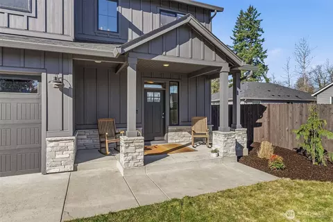 134 E Joyce Ct, La Center, WA 98629