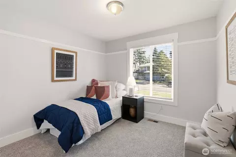 Bedroom - 13426 22nd Ave SE, Mill Creek, WA 98012 photo 4 of 4
