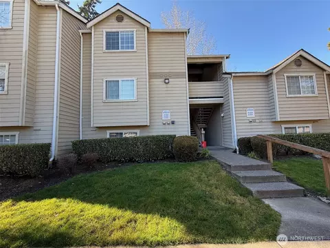 1840 S 284th Ln #H-203, Federal Way, WA 98003