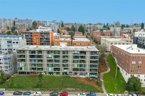 400 Melrose Ave E #403, Seattle, WA 98102