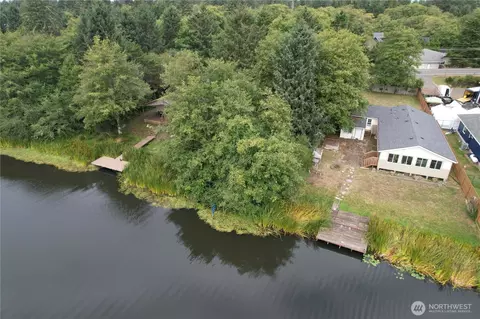 991 Mount Olympus Ave SE, Ocean Shores, WA 98569