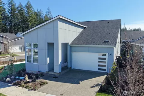 23589 SE Logan St, Black Diamond, WA 98010