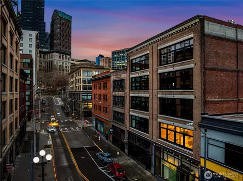 210 3rd Ave S #2C, Seattle, WA 98104