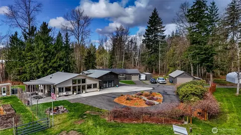 7429 Meadowmist Ln, Ferndale, WA 98248