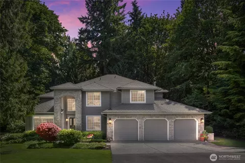 18604 215th Way NE, Woodinville, WA 98077