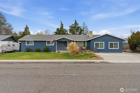 1711 W 15th Ave, Kennewick, WA 99337