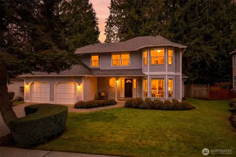 13713 176th Ave NE, Redmond, WA 98052