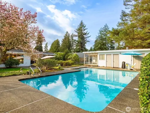 13744 Ashworth Ave N, Seattle, WA 98133
