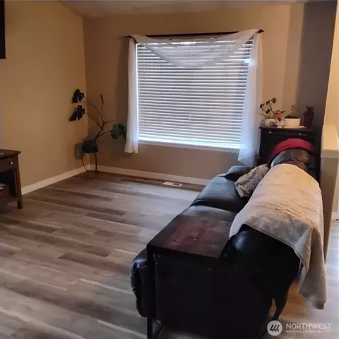 Living - 308 Callendar St NW, Orting, WA 98360 photo 1 of 2