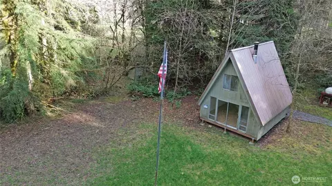 3017 Graf Rd, Centralia, WA 98531
