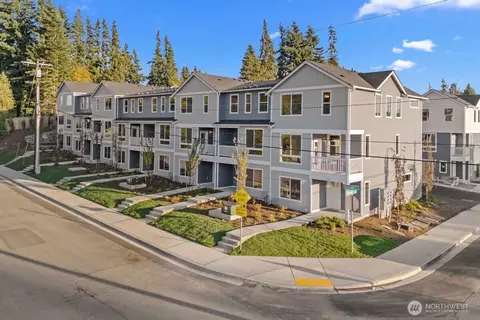Other - 7027 Rainier Dr #E, Everett, WA 98203 photo 2 of 7