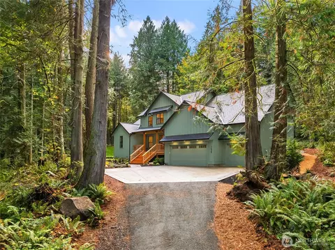 7535 NE West Port Madison Rd, Bainbridge Island, WA 98110
