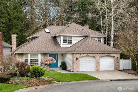 14916 NE 76th Ct, Redmond, WA 98052