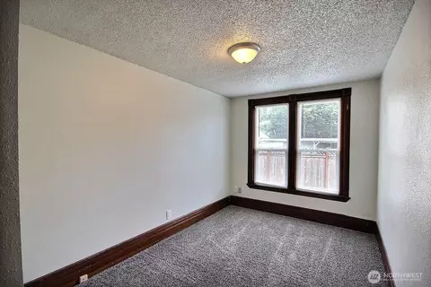 Bedroom - 414 Sumner Ave, Sumner, WA 98390 photo 1 of 2