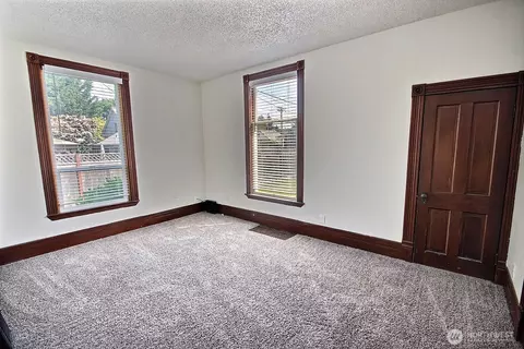 Other - 414 Sumner Ave, Sumner, WA 98390 photo 3 of 7