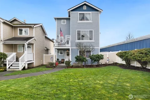 11218 3rd Ave E, Tacoma, WA 98445