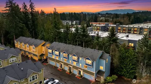 23000 NE 8th St #C3, Sammamish, WA 98074