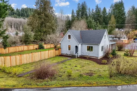 54307 Mountain Hwy E, Elbe, WA 98330
