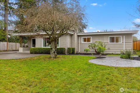17839 1st Ave NW, Shoreline, WA 98177