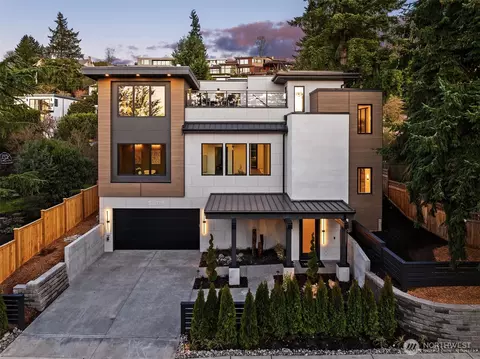 5808 Lakeview Dr, Kirkland, WA 98033