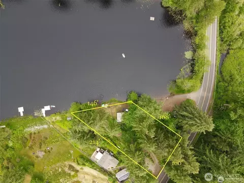 16310 SE Lake Holm Rd, Auburn, WA 98092