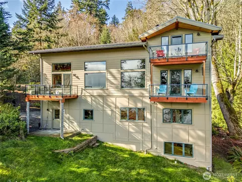 191 Old Oak Bay Rd, Port Hadlock, WA 98339