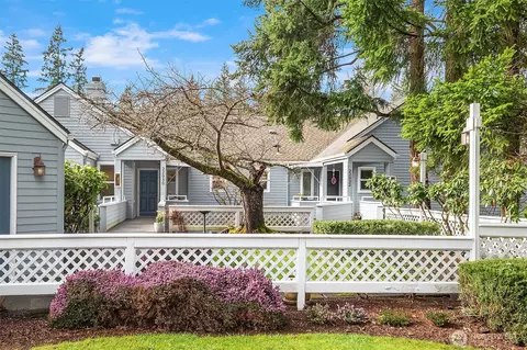 22030 SE 40th Ct, Issaquah, WA 98029