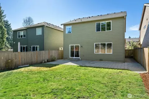 Exterior - 3301 176th Pl SE, Bothell, WA 98012 photo 4 of 4