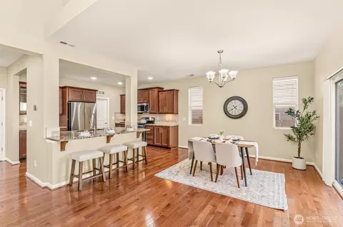 Dining - 3933 178th Pl SE, Bothell, WA 98012 photo 1 of 2