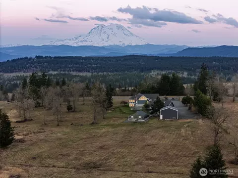 44010 14th Ave E, Eatonville, WA 98328