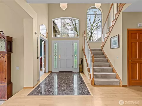 Entry Way - 19607 110th Pl NE, Bothell, WA 98011 photo 5 of 5