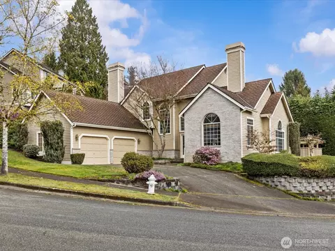 Exterior - 19607 110th Pl NE, Bothell, WA 98011 photo 2 of 7