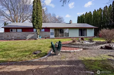 4059 NE Dunn St, Moses Lake, WA 98837
