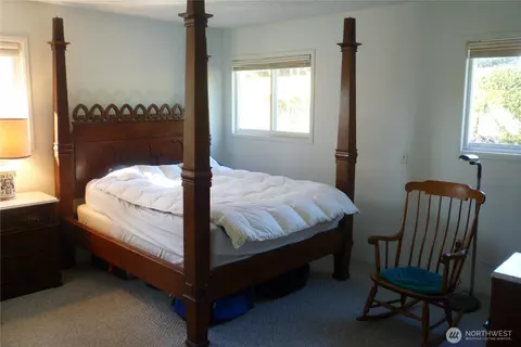 Bedroom - 180 Stonehaven Ln, Sequim, WA 98382 photo 1 of 1