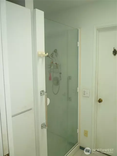 Bath - 180 Stonehaven Ln, Sequim, WA 98382 photo 3 of 3