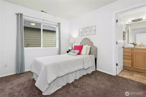 Bedroom - 16116 35th Park SE, Bothell, WA 98012 photo 3 of 3