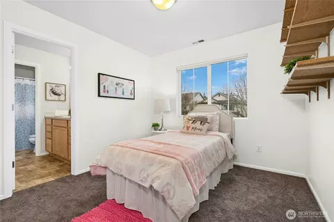 Bedroom - 16116 35th Park SE, Bothell, WA 98012 photo 2 of 3