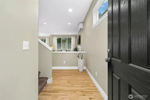 Entry Way - 16116 35th Park SE, Bothell, WA 98012 photo 1 of 1