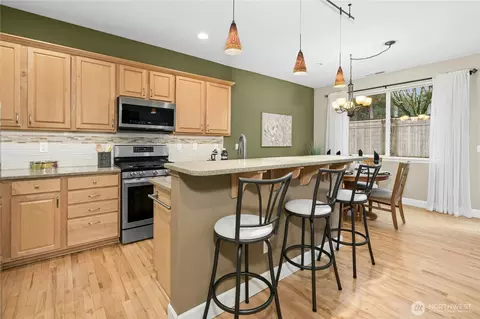 Kitchen - 16116 35th Park SE, Bothell, WA 98012 photo 1 of 6