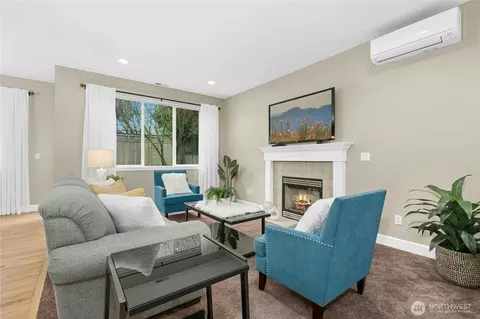 Living - 16116 35th Park SE, Bothell, WA 98012 photo 1 of 4