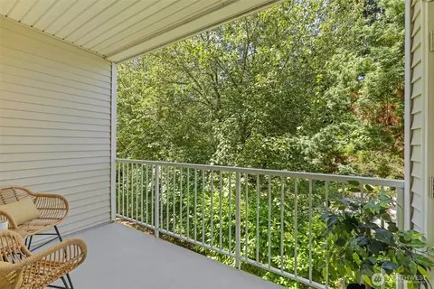 Exterior - 12105 NE 171st Pl #A202, Bothell, WA 98011 photo 4 of 4
